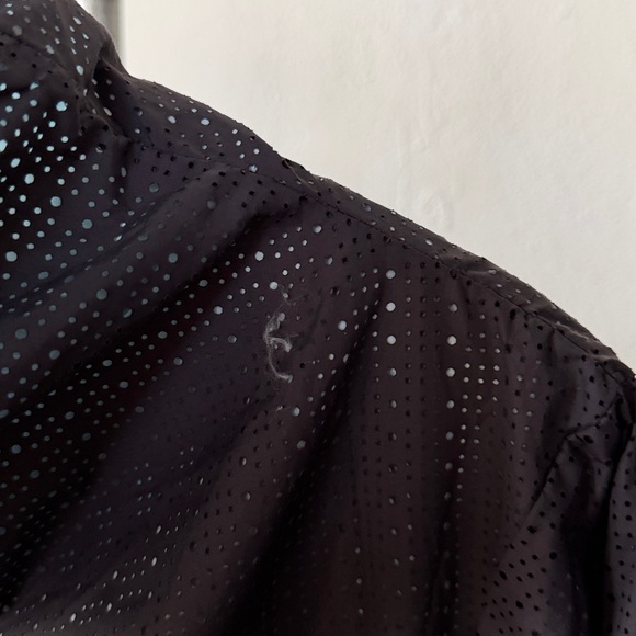 Fabletics Lightweight Running Jacket Womens Medium - Picture 2 of 6